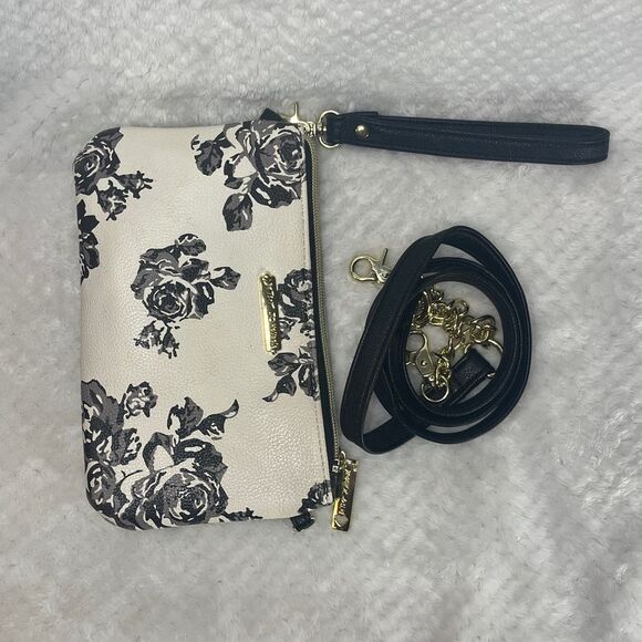 Betsey Johnson wristlet/crossbody combo - Picture 3 of 3